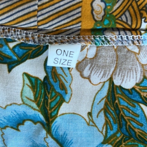 Patterned Kimono Cardigan - Picture 6 of 7